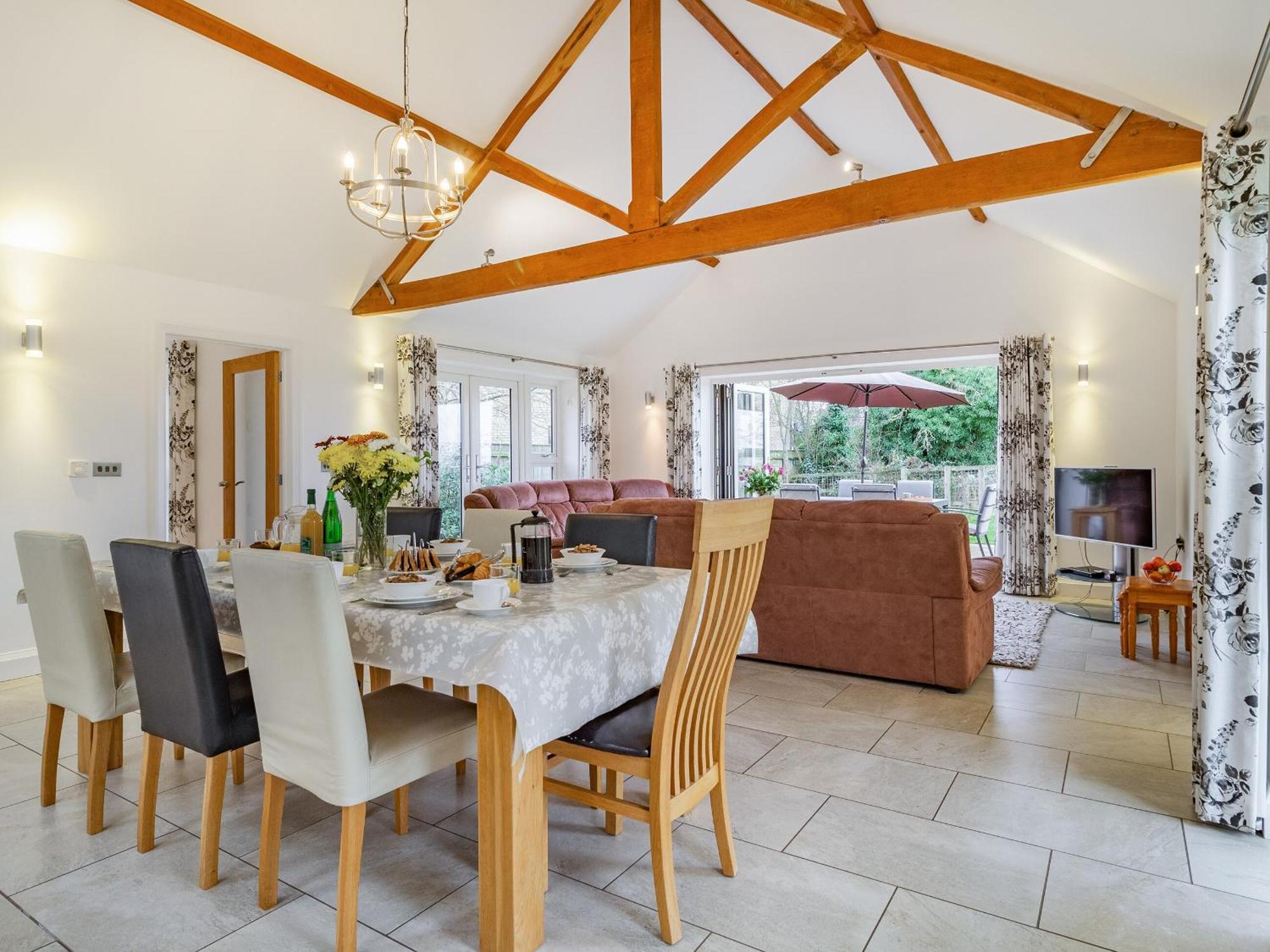 Barrow Barn Villa Wicken  Exterior photo